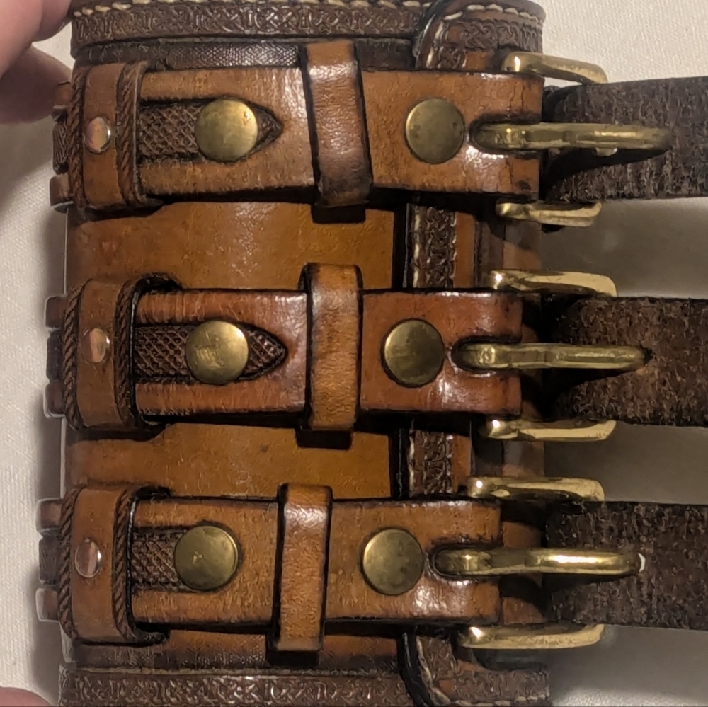 Hand tooled Wide Leather Cuff Bracelet with Triple Straps - Picture 7 of 12